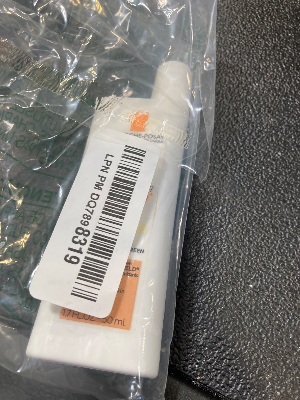 Photo 1 of La Roche-Posay Anthelios Tinted Sunscreen SPF 40+, Broad Spectrum SPF + Antioxidants, Titanium Dioxide & Zinc Oxide Sunscreen, 4 Flexible Shades With No White Cast, Oil Free & Oxybenzone Free