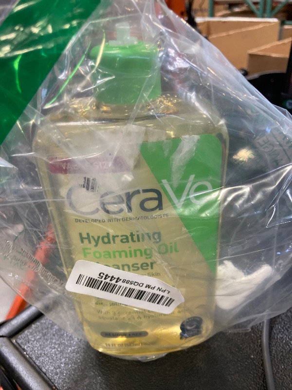 Photo 1 of CeraVe Hydrating Foaming Oil Cleanser, Moisturizing Oil Cleanser for Face & Body, Squalane Oil + Hyaluronic Acid + Ceramides, For Dry to Very Dry Skin, Fragrance Free & Residue Free, 19 FL Oz