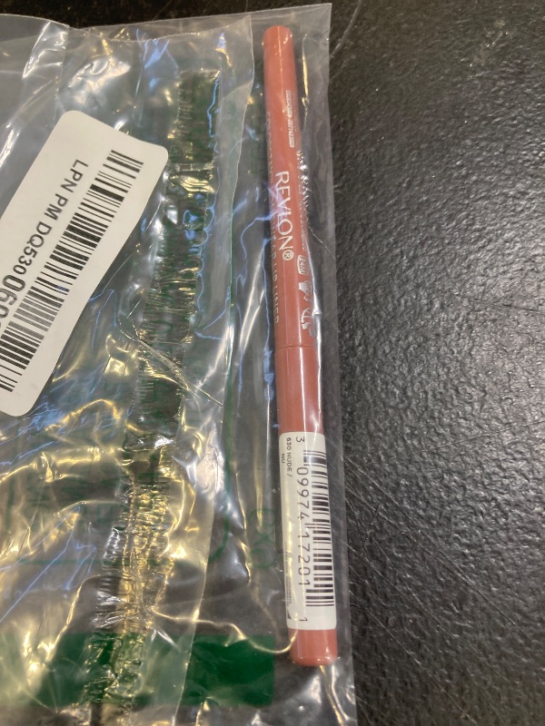 Photo 1 of Revlon ColorStay Lipliner with Sharpener, Nudes 010, 0.01 Ounce (28 g)