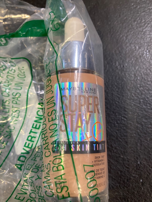 Photo 1 of Maybelline Super Stay Up to 24HR Skin Tint, Radiant Light-to-Medium Coverage Foundation, Makeup Infused With Vitamin C, 130, 1 Count