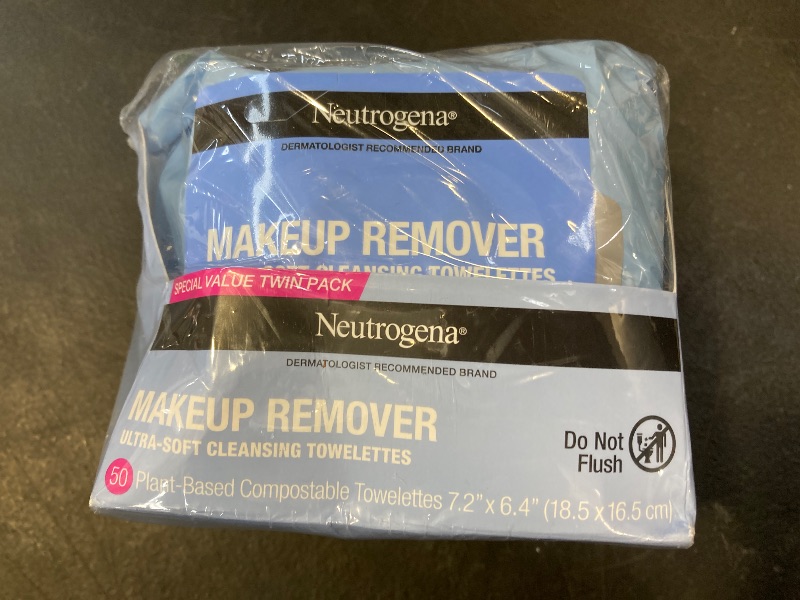 Photo 1 of Neutrogena Makeup Remover Wipes, Daily Facial Cleanser Towelettes, Gently Cleanse and Remove Oil & Makeup, Alcohol-Free Makeup Wipes, 2 x 25 ct