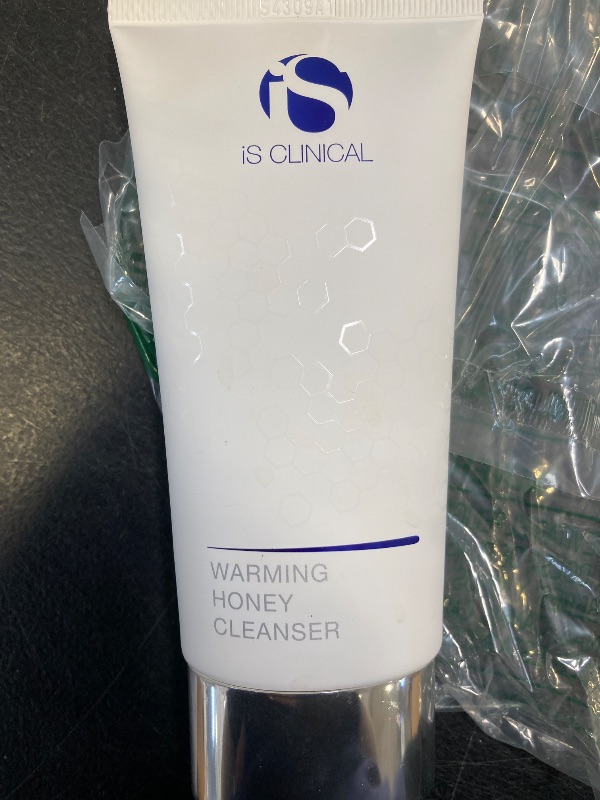 Photo 1 of iS CLINICAL Luxurious Warming Honey Face Cleanser, Hydrating Facial Cleanser formulated with pure honey