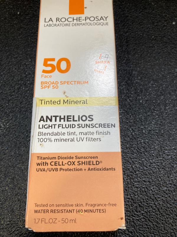 Photo 1 of La Roche-Posay Anthelios Tinted Sunscreen SPF 40+, Broad Spectrum SPF + Antioxidants, Titanium Dioxide & Zinc Oxide Sunscreen, 4 Flexible Shades With No White Cast, Oil Free & Oxybenzone Free