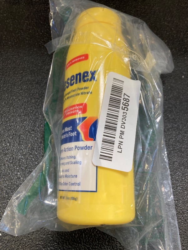 Photo 1 of Desenex Anti-Fungal Foot Powder, Cures Most Athlete’s Foot, 2% Miconazole Nitrate, Helps Relieve Itching, Burning and Scaling, Attacks and Absorbs Moisture, 3oz Bottle