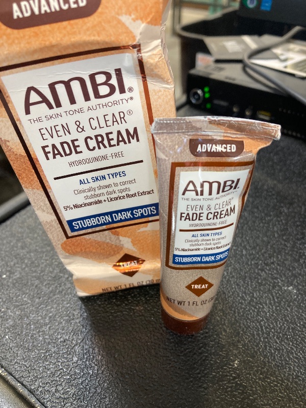 Photo 1 of Ambi Even & Clear Fade Serum, Hyperpigmentation Treatment, Hydroquinone-free, Dark Spot Corrector, Results In As Little As 4 Weeks, Retinol, Hyaluronic Acid, Niacinamide, Ceramides, 1 Fl Oz