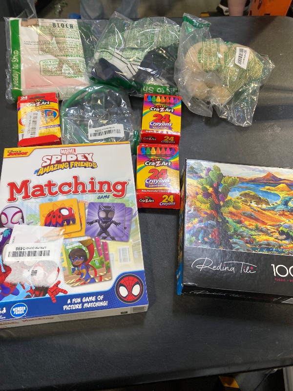 Photo 1 of BAG LOT. MISC. ITEMS
---FINAL SALE / NO RETURNS ---