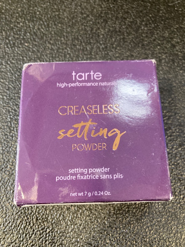 Photo 1 of tarte creaseless setting & brightening powder - lavender (fair to medium skin tones) - full size