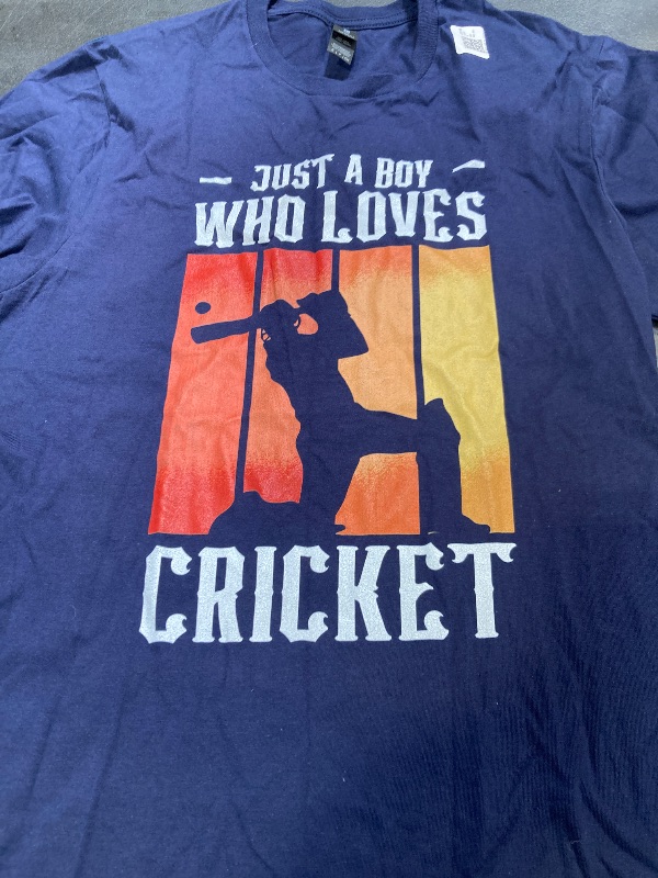 Photo 1 of Gildan Softstyle Blue Cricket T Shirt - Size S 