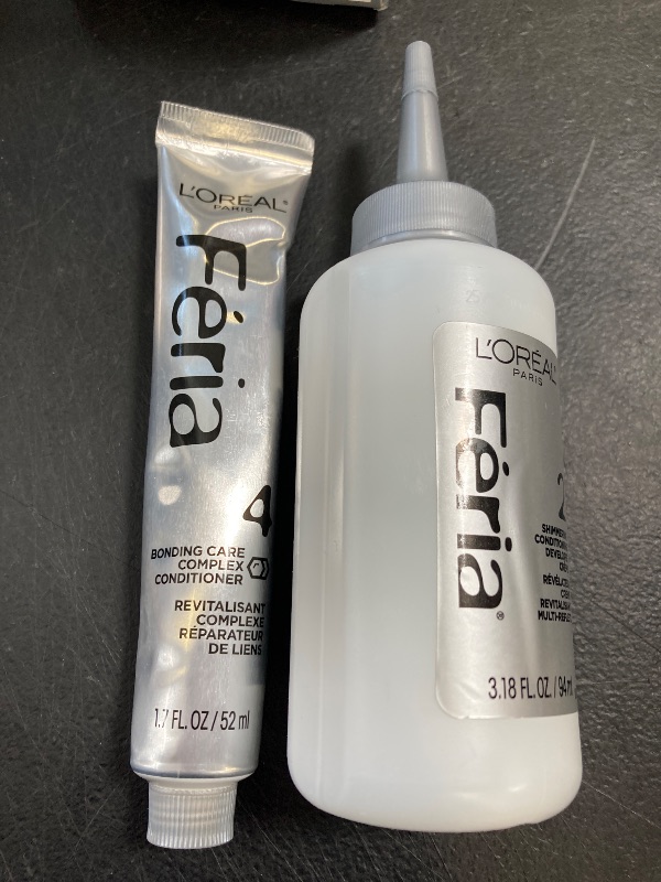 Photo 1 of L'Oreal Paris Feria Multi-Faceted Shimmering Permanent Hair Color, B61 Downtown Brown (Hi-Lift Cool Brown), Pack of 1, Hair Dye