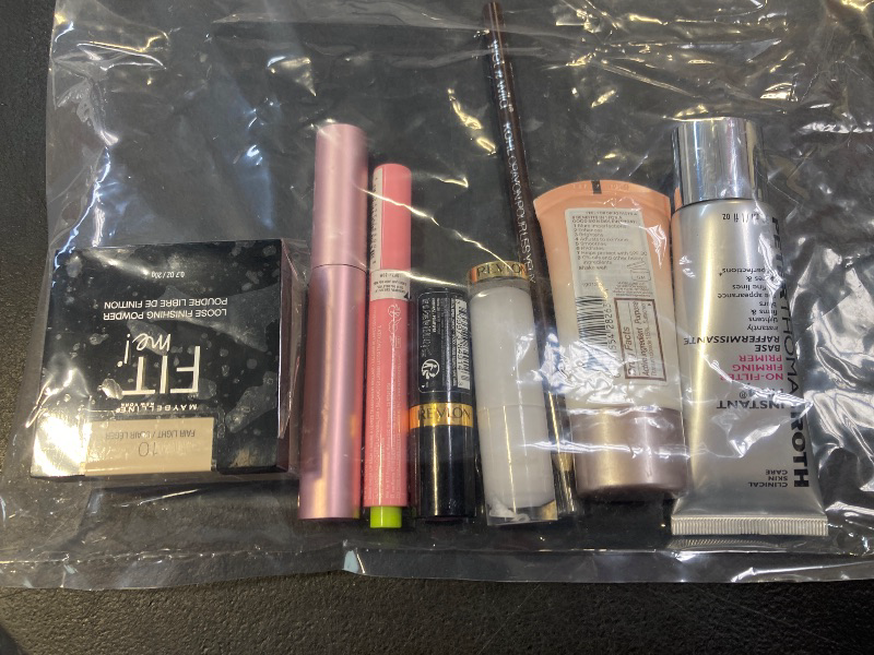 Photo 1 of Bag of Beauty Products / Final Sale 
