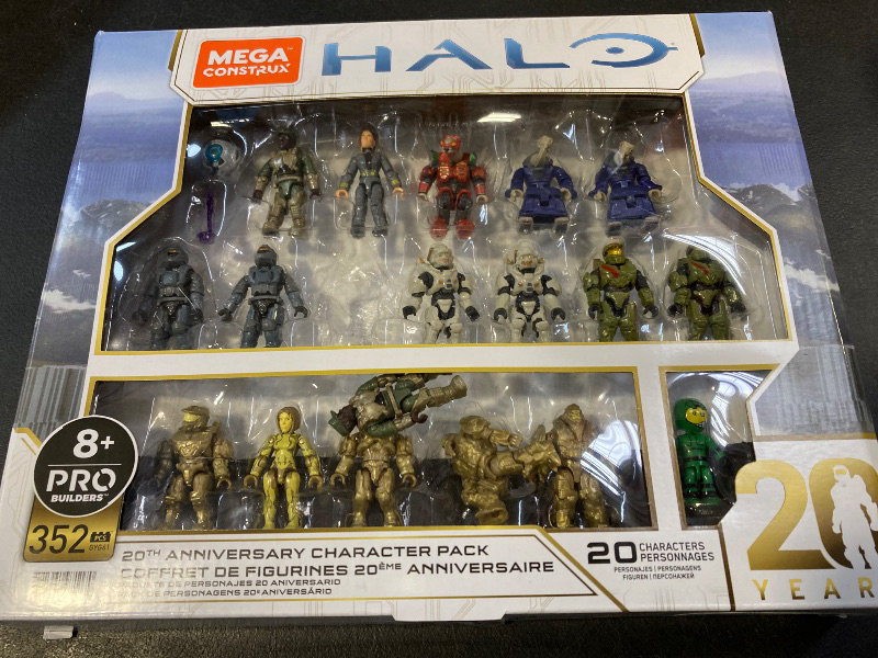 Photo 1 of MEGA Halo Action Figure Building Toys Set, 20th Anniversary Character Collector Pack with 352 Pieces, 20 Poseable Articulation Figures, Kids or Adults (Amazon Exclusive)