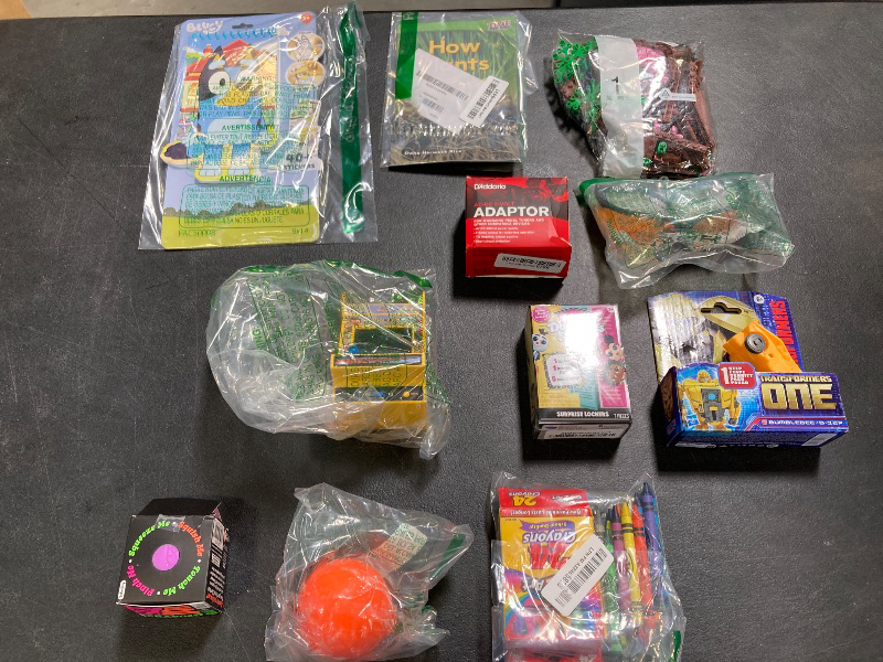 Photo 1 of Box Lot of Miscellaneous Toys and Other Items / Final Sale 