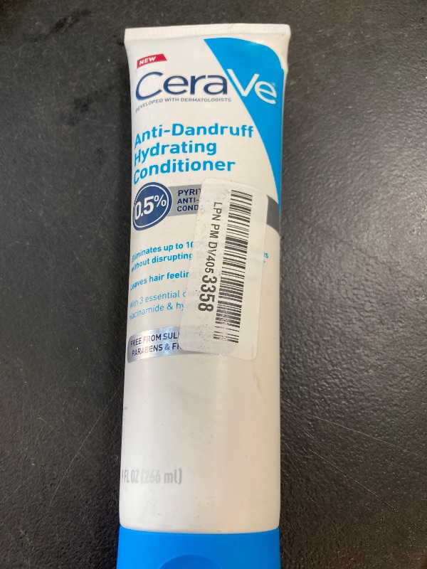 Photo 1 of CeraVe Hydrating Anti Dandruff Conditioner, 0.5% Pyrithione Zinc Dandruff Treatment With Ceramides, Hyaluronic Acid & Niacinamide, Helps Eliminate Flakes & Reduce Itchy Scalp, Sulfate Free Conditioner