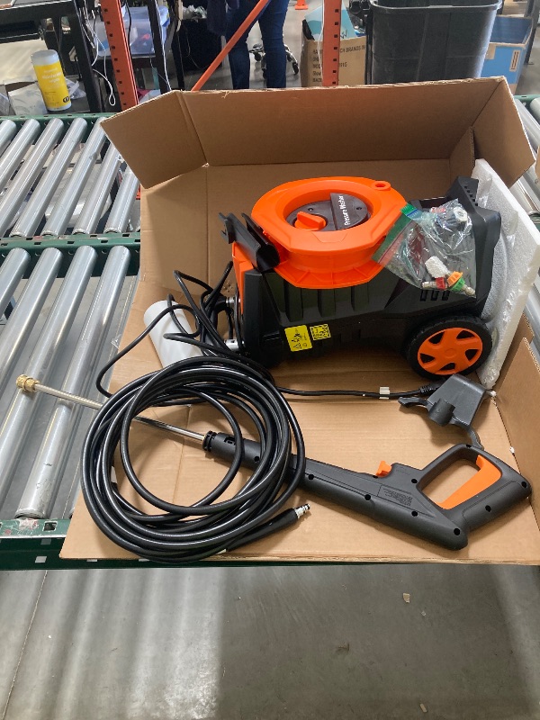 Photo 1 of Electric Pressure Washer 