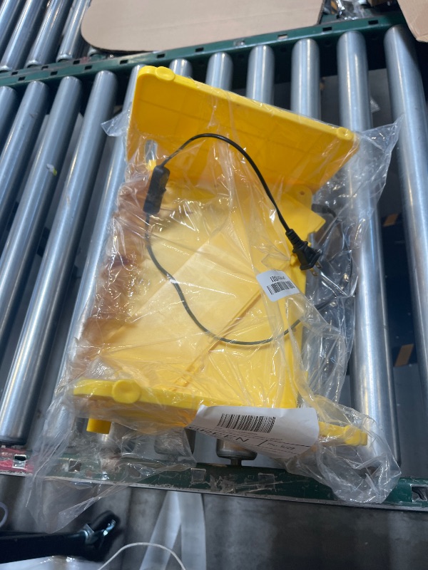 Photo 1 of Sindarhor Heating Brooder Plate for Chicks Ducklings, Adjustable Brooder House for Keeping Poultry Warm(Yellow)