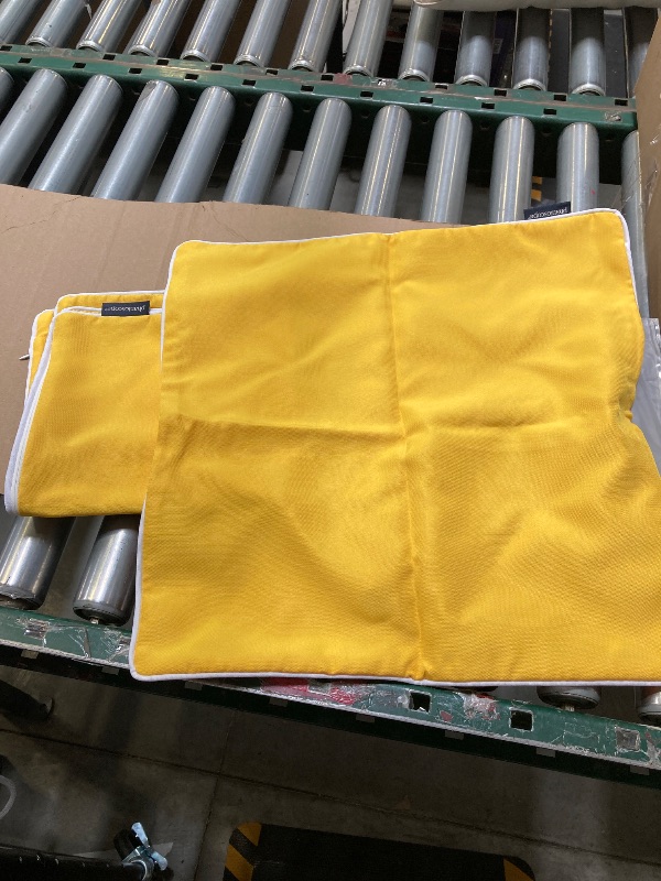 Photo 1 of Cushion Covers, Yellow 2 Pack