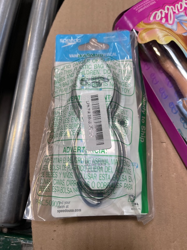 Photo 1 of Speedo Unisex-Adult Swim Goggles Optical Vanquisher 2.0