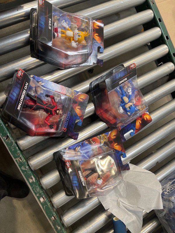Photo 1 of Sonic 3 Movie 5-InchAction Figure 4-Pack, Articulated Figures from Jakks Pacific's Wave 1 Include Sonic, Shadow, Tails, and Ivo Robotnik!