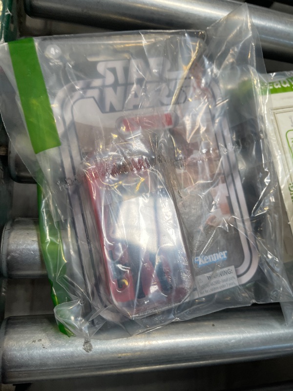 Photo 1 of STAR WARS The Vintage Collection Doctor Evazan, A New Hope 3.75 Inch Collectible Action Figure