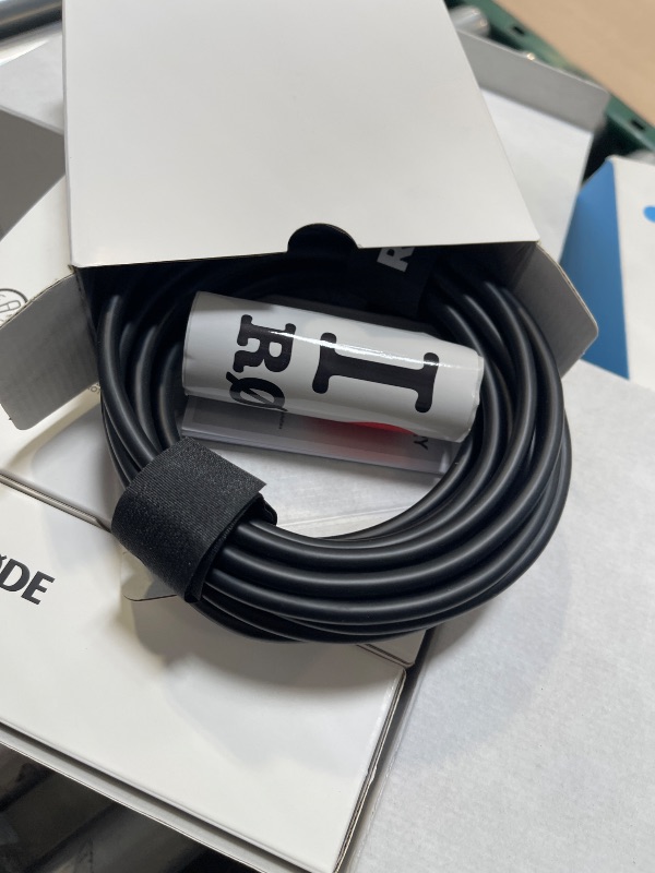 Photo 1 of RØDE NT1 Signature Series Large-Diaphragm Condenser Microphone with Shock Mount, Pop Filter and XLR Cable for Music Production, Vocal Recording, Streaming and Podcasting (Blue)