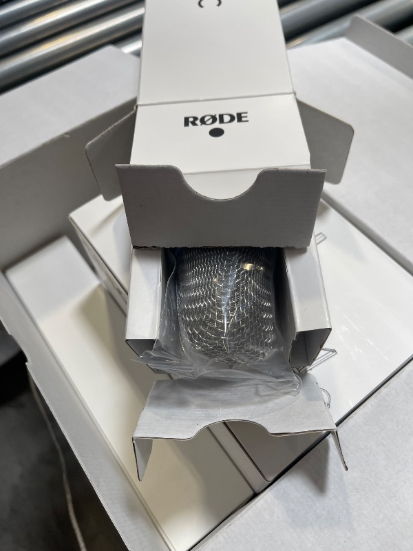 Photo 1 of RØDE NT1 Signature Series Large-Diaphragm Condenser Microphone with Shock Mount, Pop Filter and XLR Cable for Music Production, Vocal Recording, Streaming and Podcasting (Blue)
