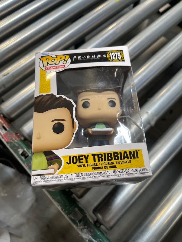 Photo 1 of Funko POP! TV: Friends - Joey Tribbiani with Pizza - Collectable Vinyl Figure - Gift Idea - Official Merchandise - for Kids & Adults - TV Fans - Model Figure for Collectors and Display