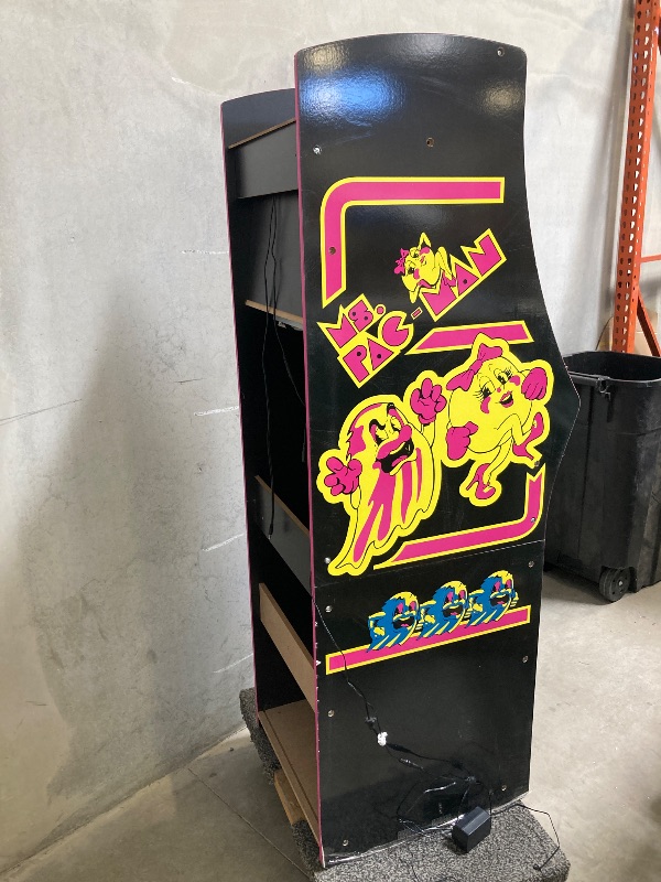 Photo 1 of Ms. Pacman Arcade1up Deluxe Vault Edition