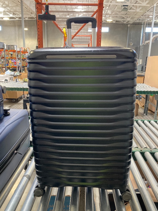 Photo 1 of Samsonite Rolling Luggage 30"