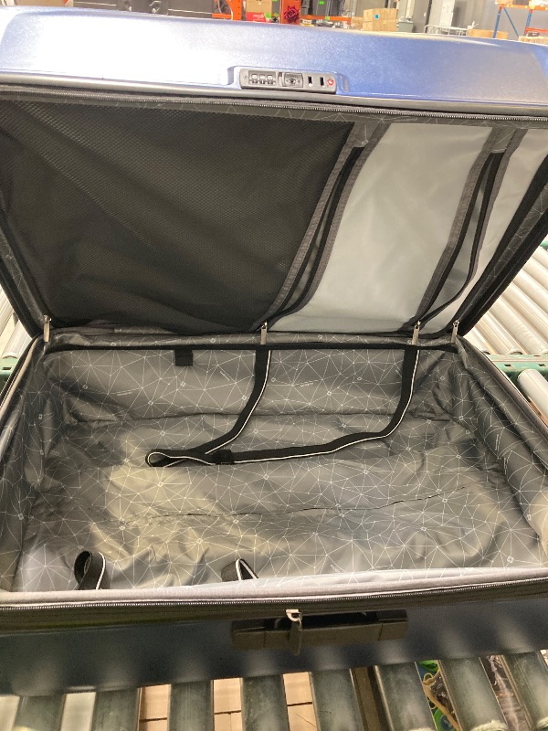 Photo 1 of Samsonite Rolling Luggage 30"