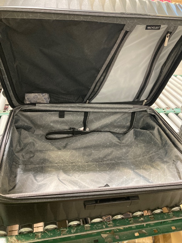Photo 1 of Samsonite Rolling Luggage 30"