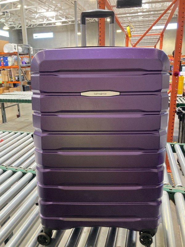 Photo 1 of Samsonite Rolling Luggage 30"
