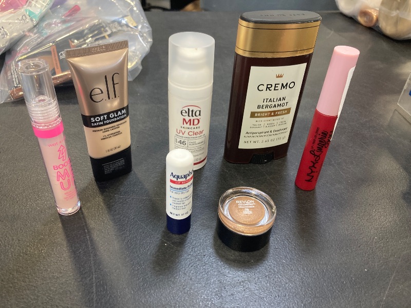 Photo 1 of Cutie! Beauty Bundle!
---Final sale / no returns---