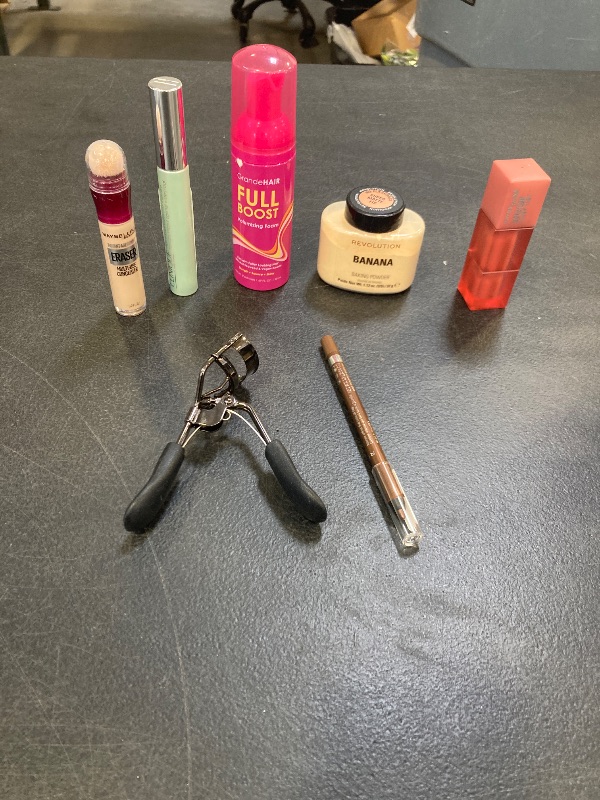 Photo 1 of Cutie! Beauty Bundle!
---Final sale / no returns---