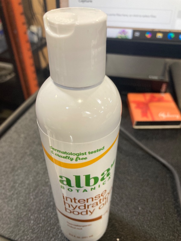 Photo 1 of Alba Botanica Intense Hydration Body Oil, with Kukui Nut and Viamin E, 8.5 Oz (Packaging May Vary)