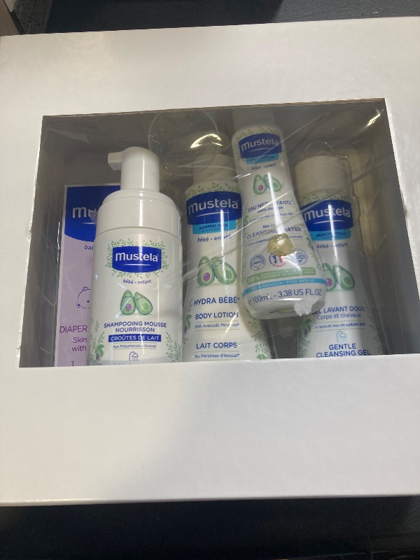 Photo 1 of Mustela Newborn Arrival Gift Set - Baby Skincare & Bath Time Essentials - Natural & Plant Based - 5 Items Set