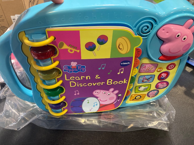 Photo 1 of VTech Peppa Pig Learn and Discover Book , Blue