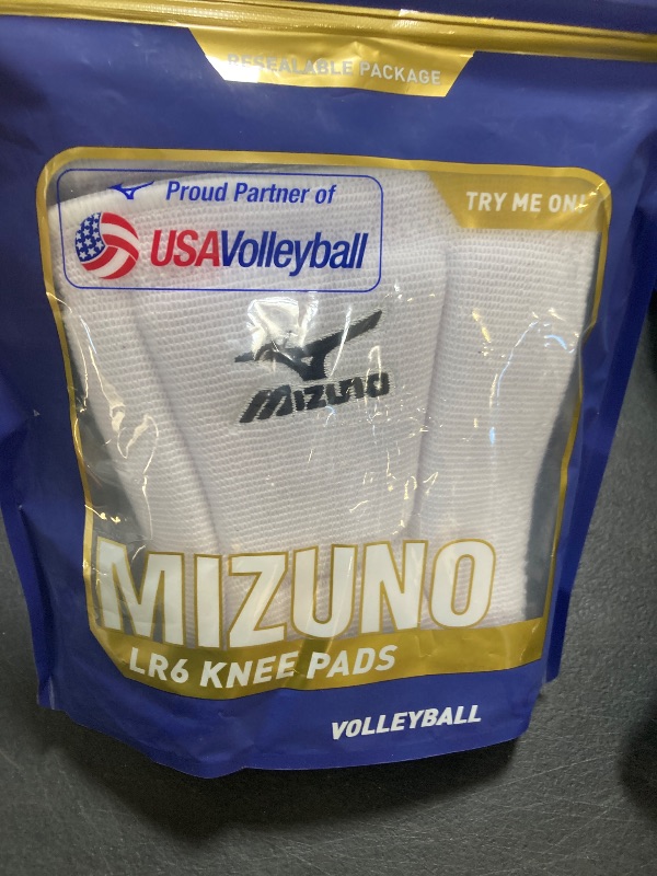 Photo 1 of Mizuno LR6 Volleyball Kneepad, White, Medium