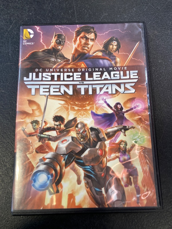 Photo 1 of Justice League vs Teen Titans [DVD]