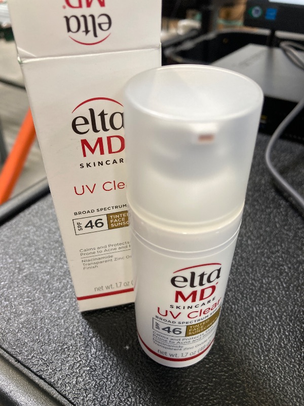 Photo 1 of EltaMD UV Clear Tinted Sunscreen for Face, SPF 46 with Zinc Oxide, Oil-Free, Dermatologist Recommended, For Acne-Prone Sensitive Skin, 1.7 oz