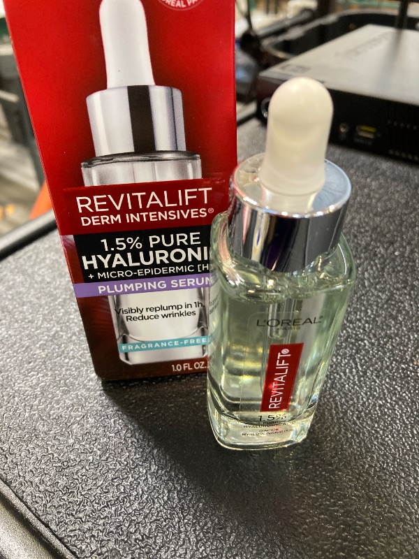 Photo 1 of L'Oreal Paris Revitalift 1.5% Pure Hyaluronic Acid Face Serum, Hydrate & Reduce Wrinkles, Fragrance Free 1 oz