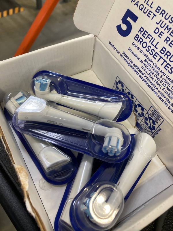 Photo 1 of Oral-B iO Ultimate Clean Replacement Brush Heads, 5 Count, 4 Ultimate Clean + 1 Gum & Sensitive White