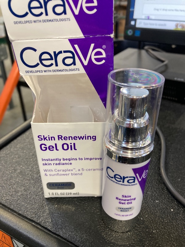 Photo 1 of CeraVe Skin Renewing Gel Oil, Daily Hydrating Serum For Face With CeraPlex & Hyaluronic Acid, Gel Moisturizer For Face Hydrates & Smooths Skin, Non-Greasy, Fragrance Free & Non-Comedogenic, 1 Ounce