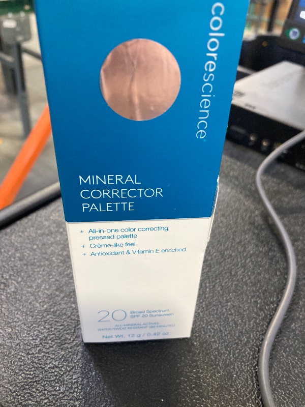 Photo 1 of Colorescience Mineral Corrector Palette SPF 20 , 1 Count (Pack of 1)