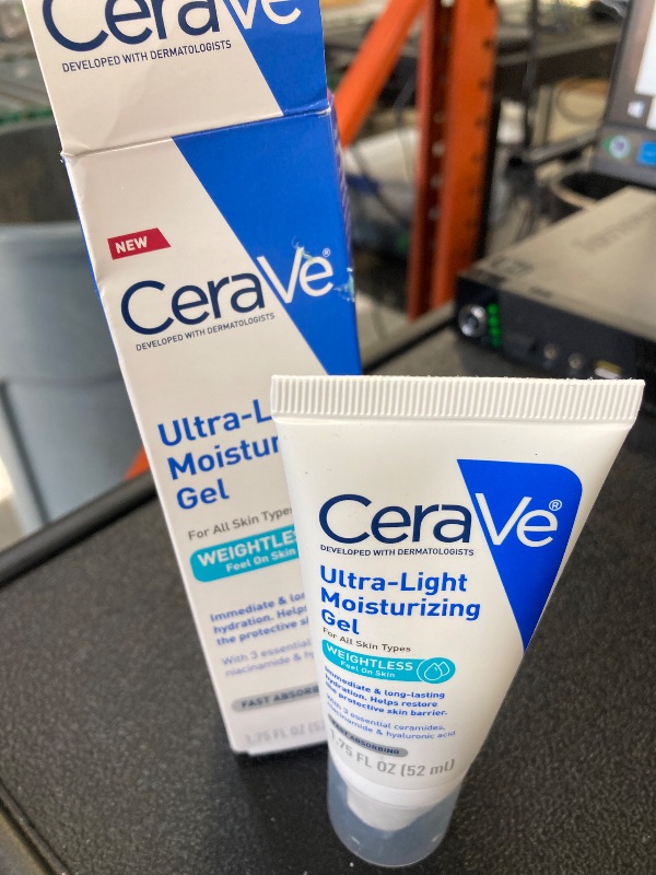 Photo 1 of CeraVe Ultra-Light Moisturizing Gel, Hydrating Gel Face Moisturizer with Ceramides, Niacinamide, Hyaluronic Acid, Fragrance Free, Oil-Free, Weightless Mattifying Moisturizer, 1.75 FL Oz
