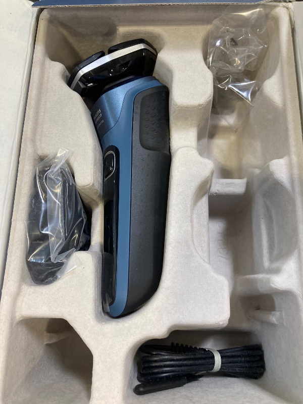 Photo 1 of Philips Norelco Shaver 5400, Rechargeable Wet & Dry Shaver with Pop-Up Trimmer, S5880/81