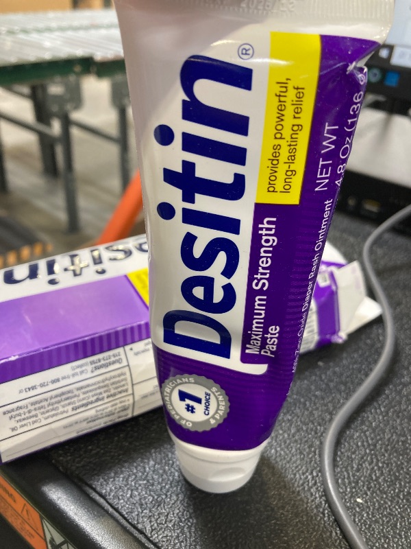 Photo 1 of Desitin Maximum Strength Baby Diaper Rash Cream, 40% Zinc Oxide for Treatment, Relief & Prevention, Hypoallergenic, Phthalate- & Paraben-Free Paste, Protects Skin for 12 Hours, 4.8 oz