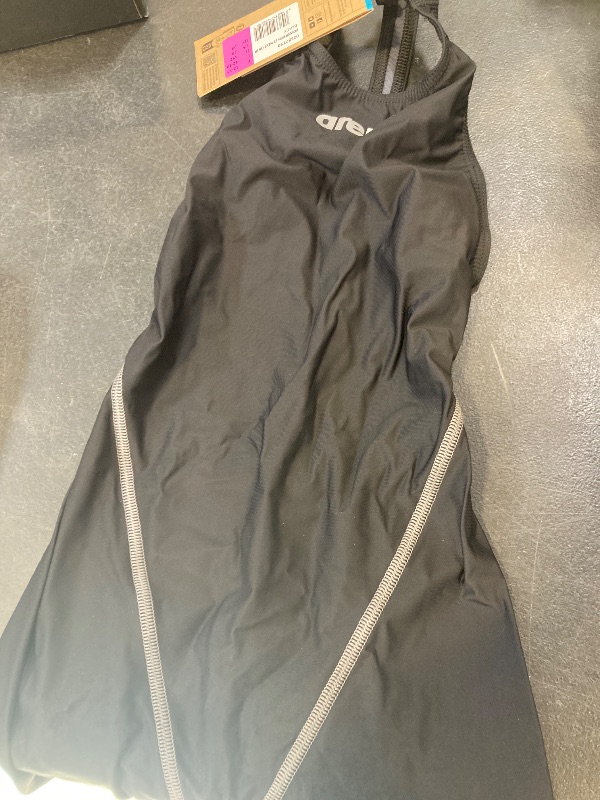 Photo 1 of ARENA Girls' Standard Open Back Racing Tech Suit Powerskin ST Next Kneeskin Swimsuit, Black - size 28 