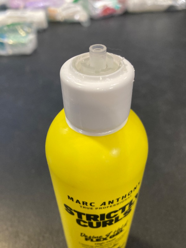 Photo 1 of Marc Anthony Define & Hold Flex Hair Styling Gel, Strictly Curls - Medium to Coarse Curls - High Hold, Long-Lasting Frizz Control & Added Shine with Shea Butter - Anti-Frizz Hair Products for Women