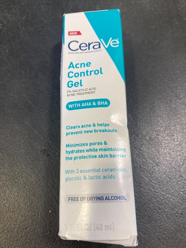 Photo 1 of CeraVe Acne Control Gel, 2% Salicylic Acid Treatment With Glycolic Acid + Lactic Acids + Niacniamide, Acne Gel Helps Clear Blemishes Without Over Drying, Alcohol Free & Oil Free, 1.35 Fl Oz