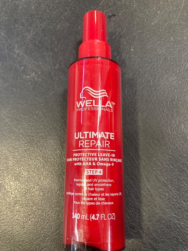 Photo 1 of Wella Professionals ULTIMATE REPAIR Protective Leave-In Treatment|Hair Repair Treatment for Damaged Hair | Replenishes and Repairs | 4.7 Fl Oz